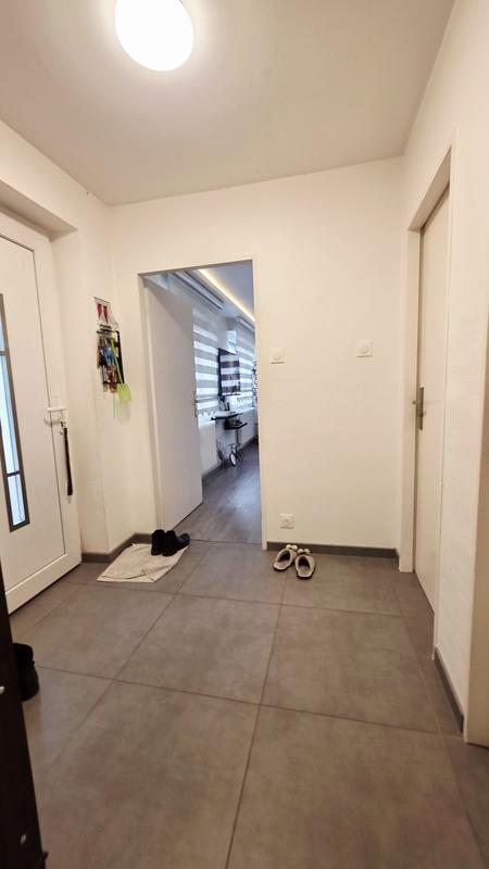 Maison traditionnelle - 101 m² - 6 pièces