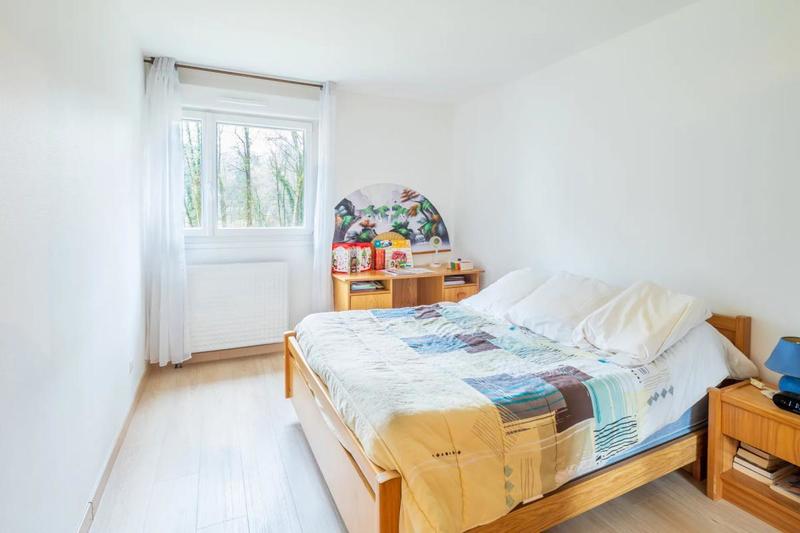 Appartement - 86 m² - 4 pièces