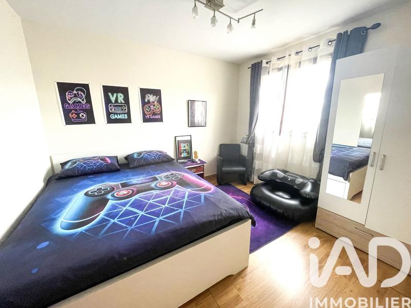 Maison - 193 m² - 8 pièces