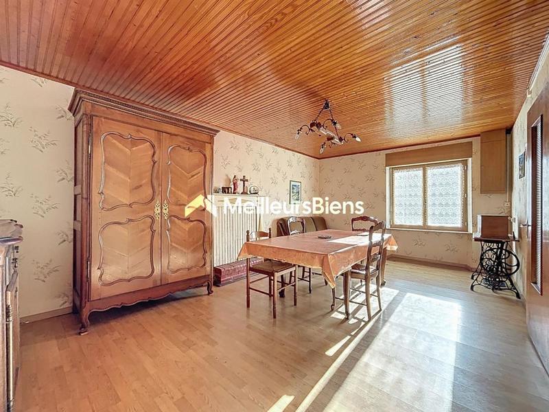 Maison - 87 m² - 6 pièces