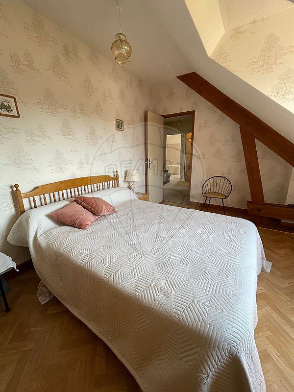 Maison - 152 m² - 6 pièces