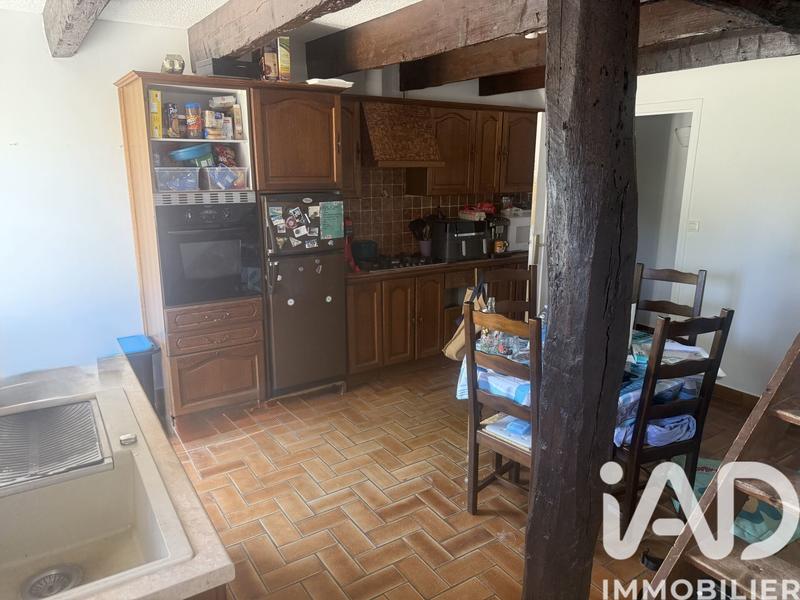 Maison - 232 m² - 9 pièces