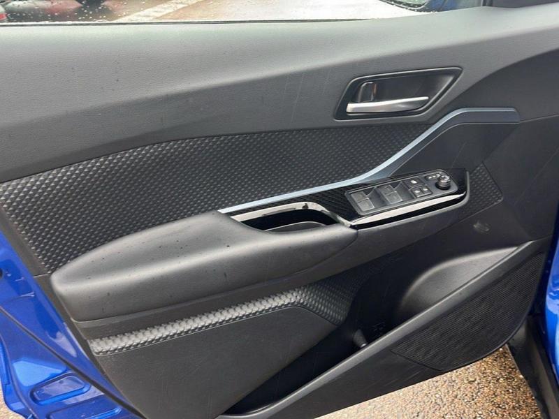 Toyota c-Hr Hybride Mc19 2.0l Collection