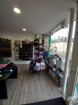 Local commercial - 93 m²