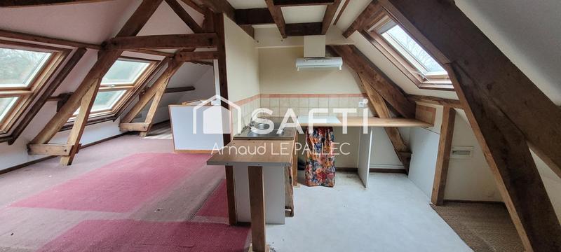 Maison - 130 m² - 8 pièces