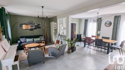 Maison - 131 m² - 7 pièces