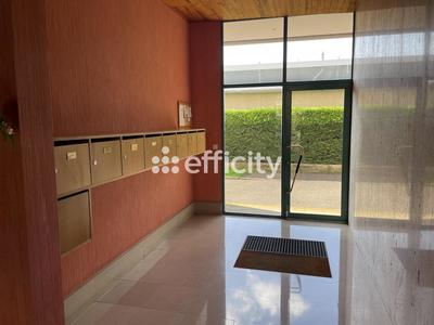 Appartement ancien - 72 m² - 4 pièces