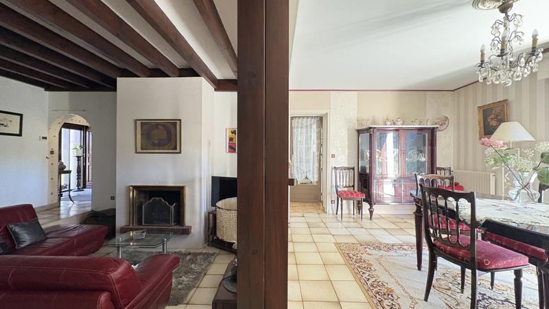 Maison d'architecte - 295 m² - 9 pièces