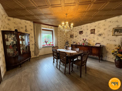 Maison - 193 m² - 7 pièces