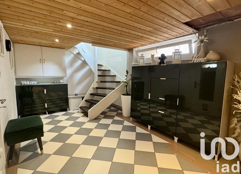 Maison - 199 m² - 7 pièces