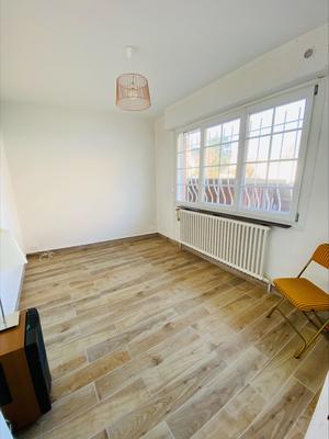 Maison - 84 m² - 5 pièces