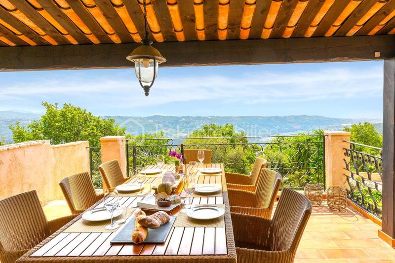 Villa - 187 m² - 6 pièces