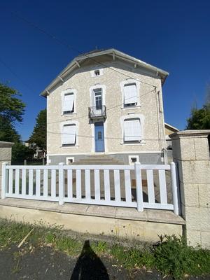 Maison traditionnelle - 152 m² - 5 pièces