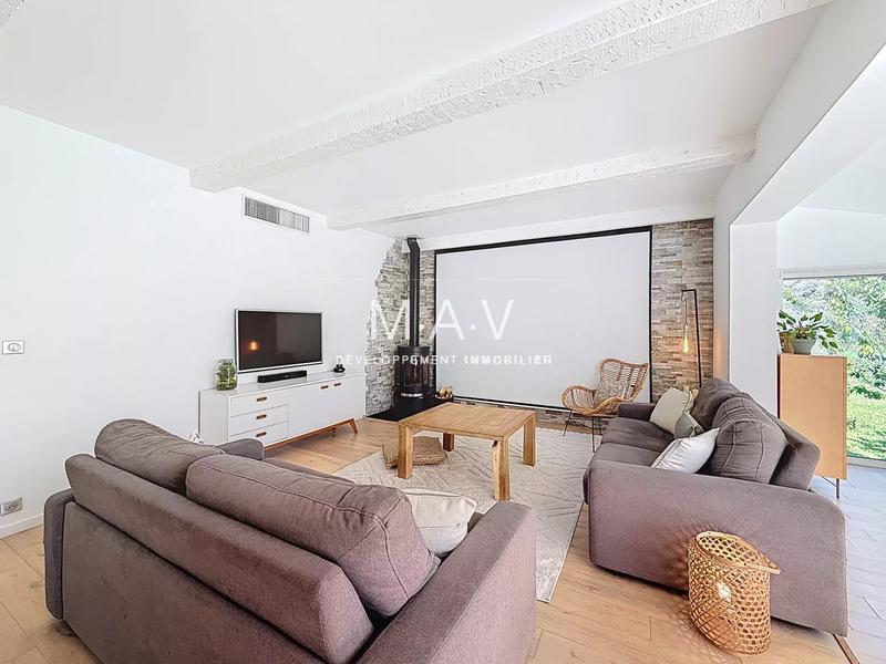 Maison - 115 m² - 4 pièces