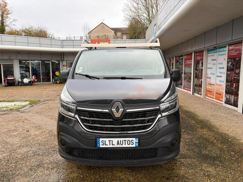Renault Trafic III Van 2.0 Dci 200 Ch 6 places Tva Recuperable Garantie Mois / Reprise Possible