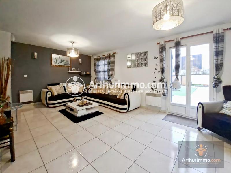 Maison - 96 m² - 5 pièces