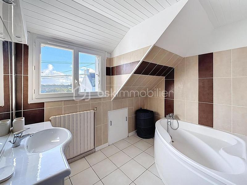 Maison - 108 m² - 6 pièces