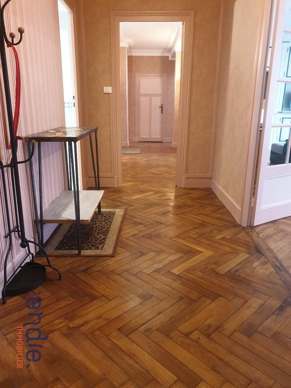 Appartement ancien - 134 m² - 6 pièces