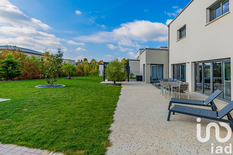 Maison de maîtres - 181 m² - 8 pièces