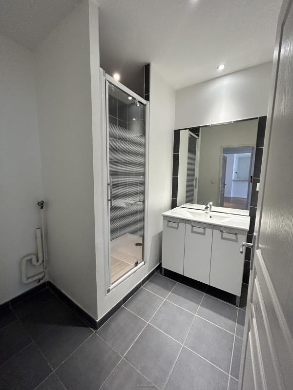 Appartement - 96 m² - 4 pièces