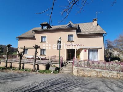 Bureau - 757 m² - 22 pièces