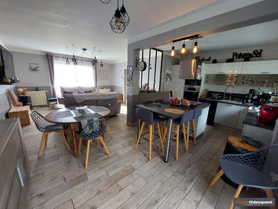 Maison - 144 m² - 7 pièces