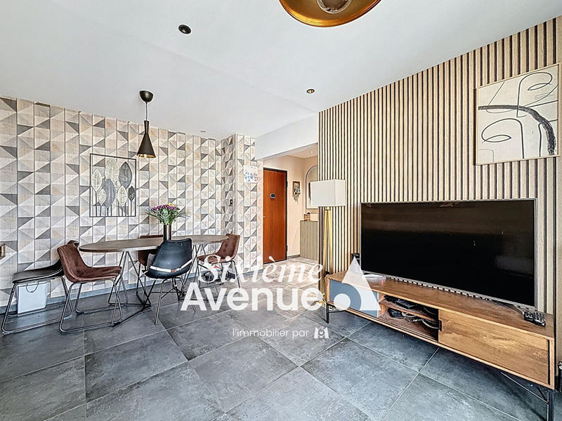 Appartement - 65 m² - 3 pièces