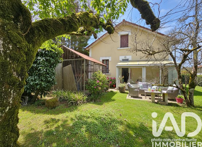 Maison - 90 m² - 4 pièces