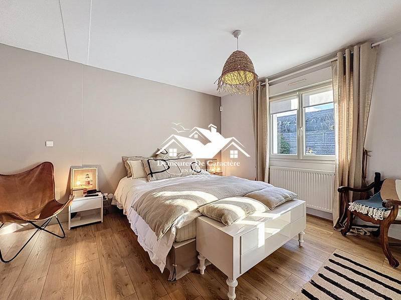 Maison - 99 m² - 4 pièces