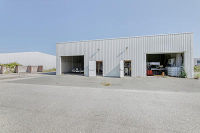 Local commercial - 460 m² - 2 pièces