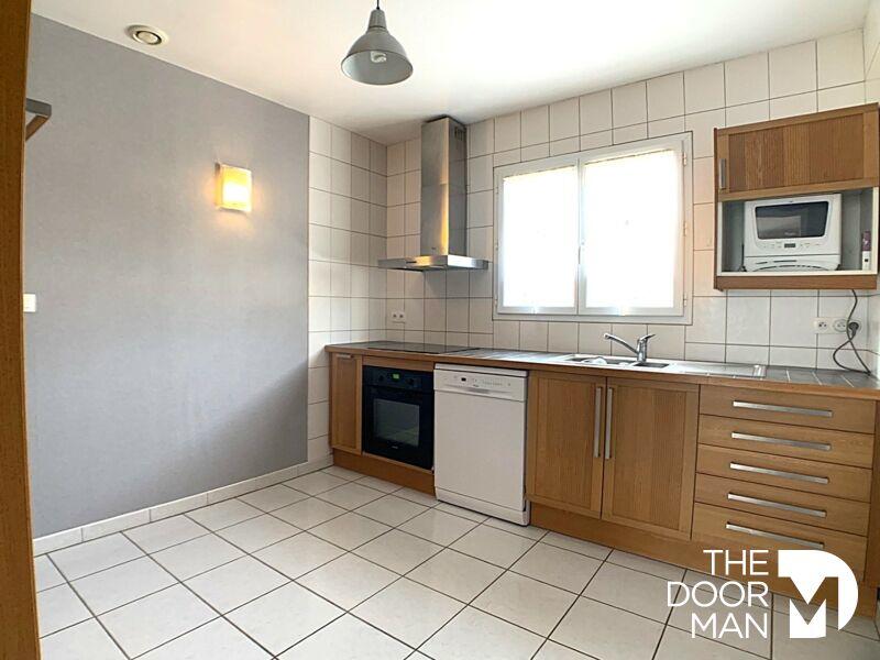 Maison - 92 m² - 4 pièces