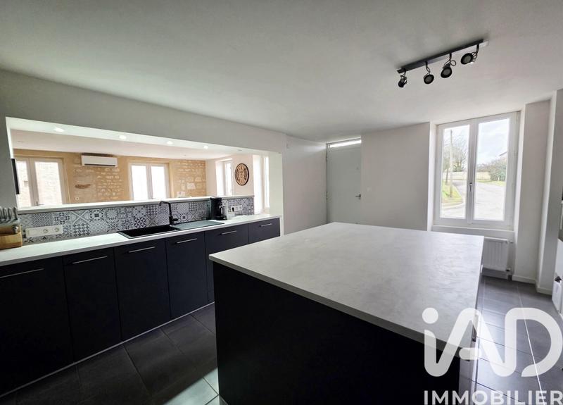 Maison de village - 134 m² - 6 pièces