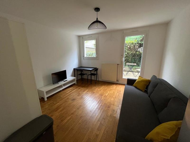Studio - 24 m² - 1 pièce