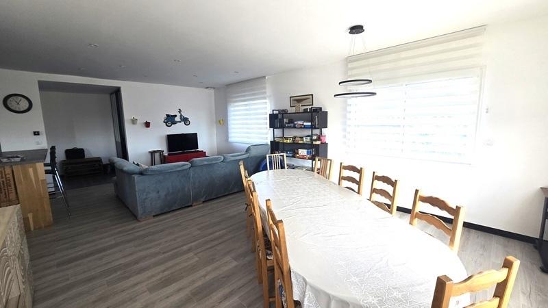 Propriété - 246 m² - 8 pièces