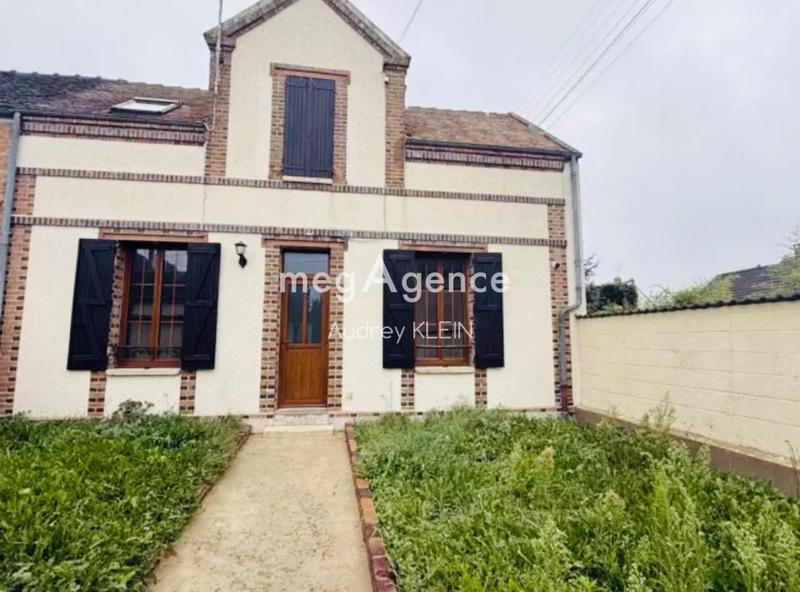 Maison de ville - 69 m² - 4 pièces