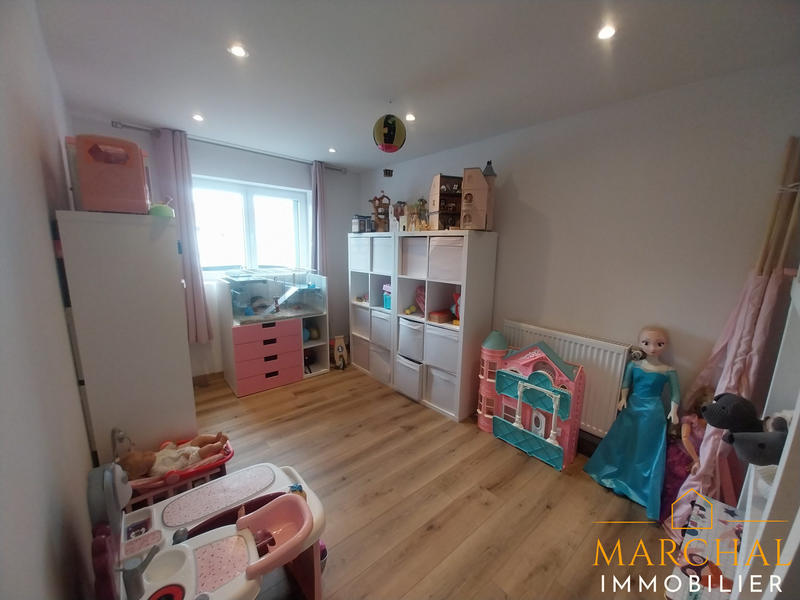 Maison - 180 m² - 7 pièces