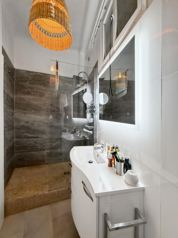 Appartement - 91 m² - 3 pièces