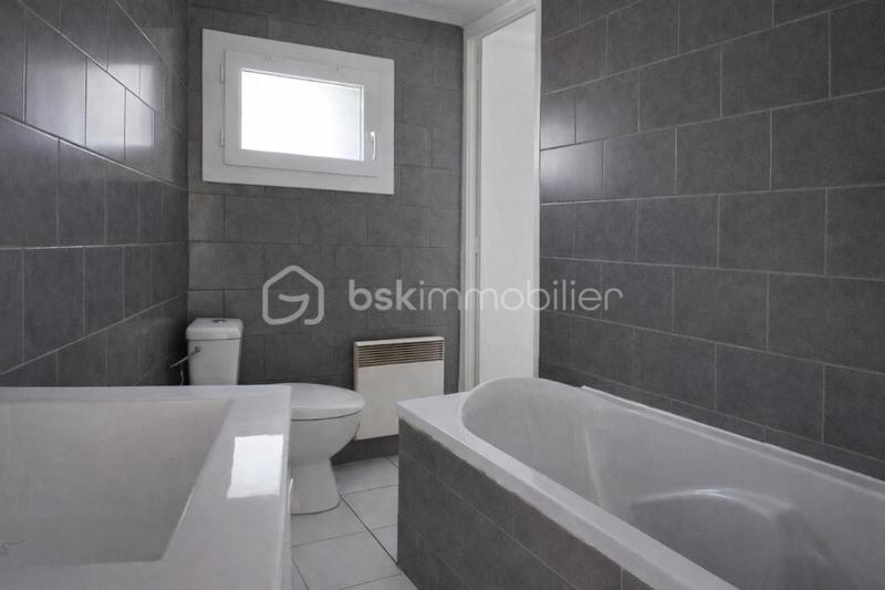 Immeuble - 167 m² - 8 pièces