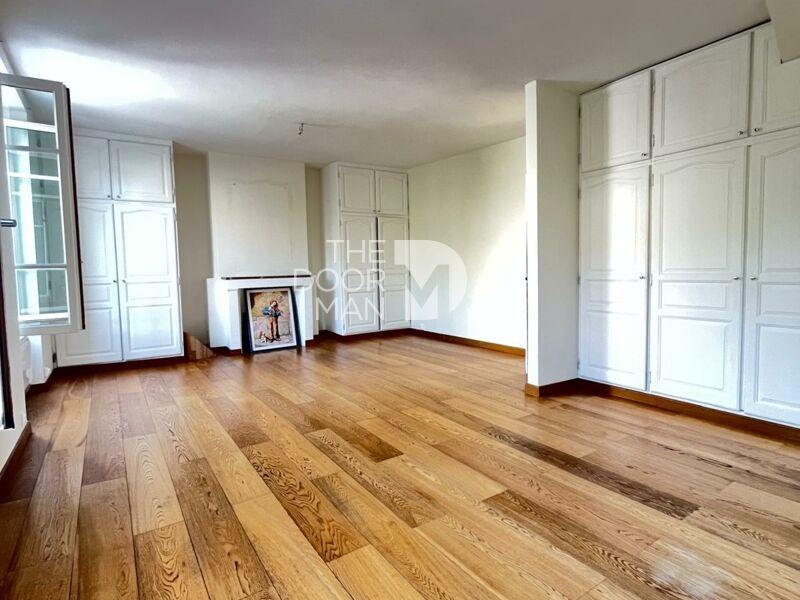 Maison - 193 m² - 7 pièces