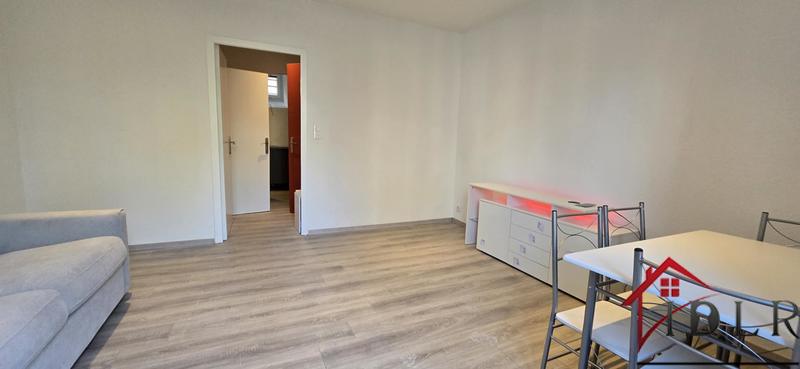 Studio - 28 m² - 1 pièce