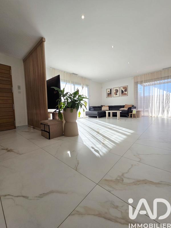 Maison - 145 m² - 6 pièces