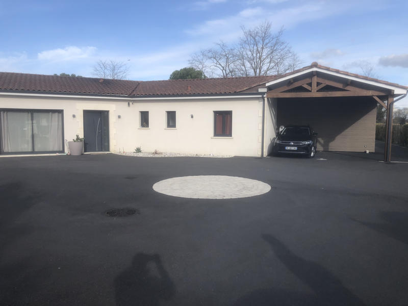 Maison - 90 m² - 3 pièces