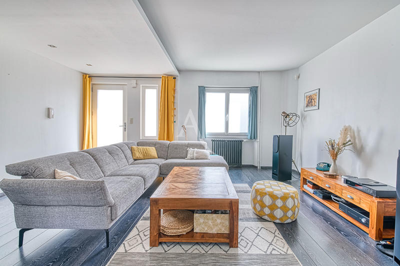 Maison - 114 m² - 5 pièces