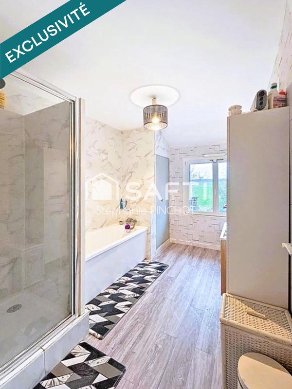 Maison - 128 m² - 7 pièces