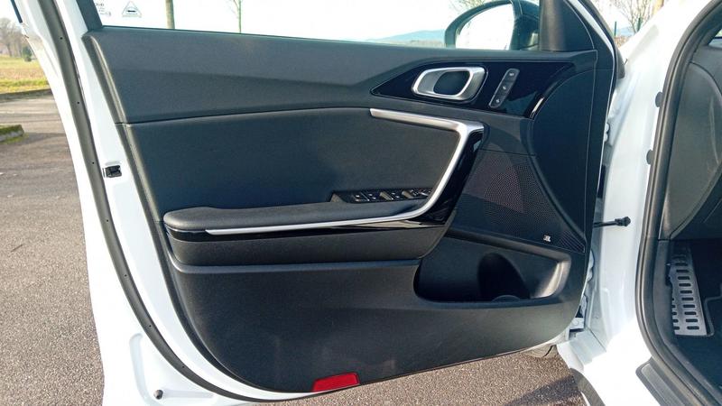 Kia Pro_cee'd III 1.6 CRDi 136 Dct7 Gt Line