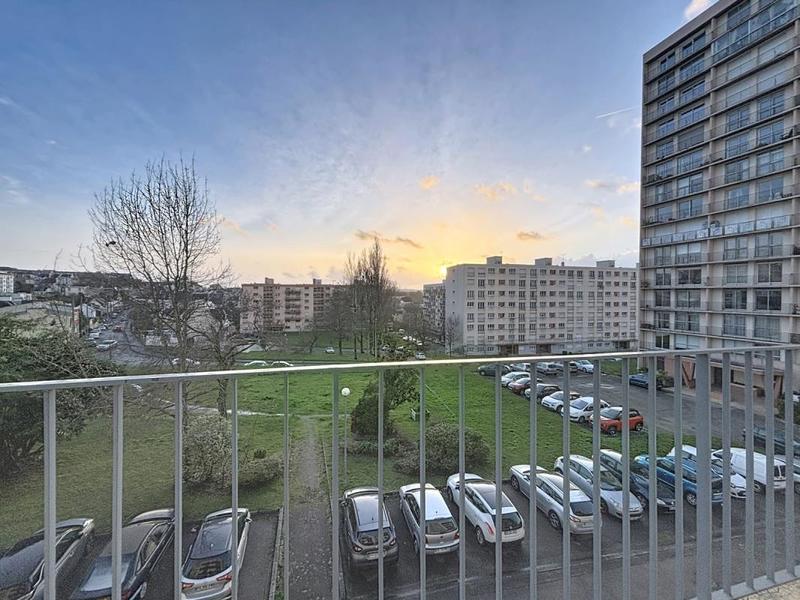 Appartement - 75 m² - 3 pièces