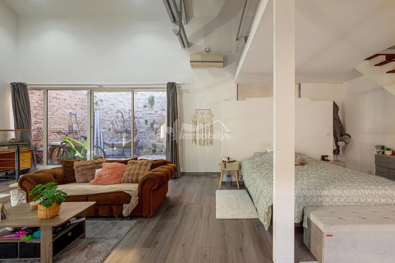 Maison ancienne - 140 m² - 2 pièces