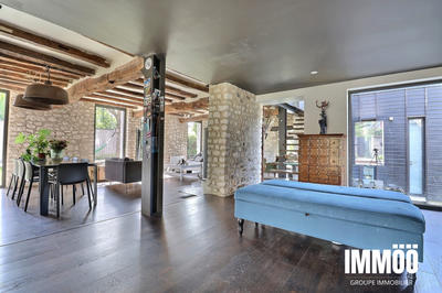 Maison contemporaine - 220 m² - 8 pièces