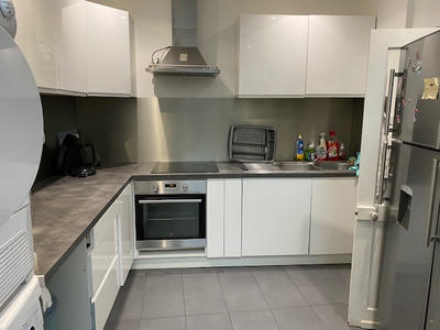 Appartement - 136 m² - 1 pièce