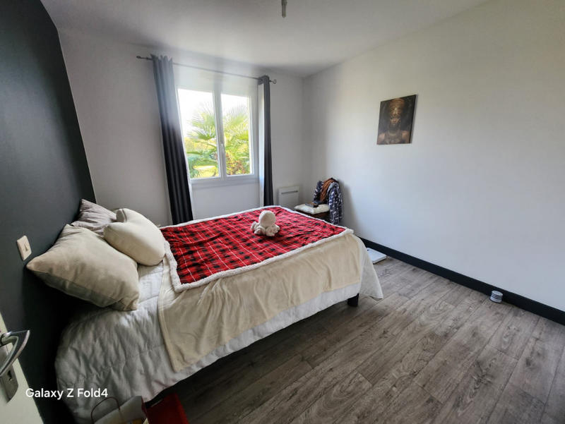 Maison - 90 m² - 5 pièces